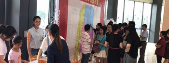 “中禧豪庭”地下停车位开售当天现场场面火爆！