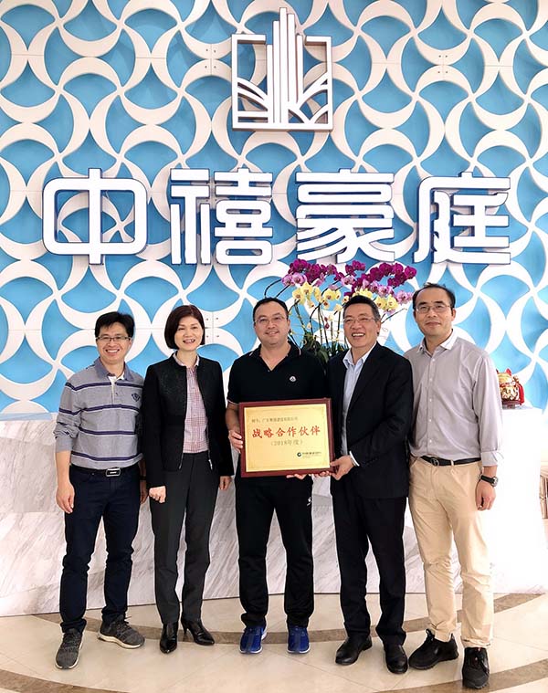 155178429613092.jpg d456226f74ed9df6f05a0a53475e005.jpg